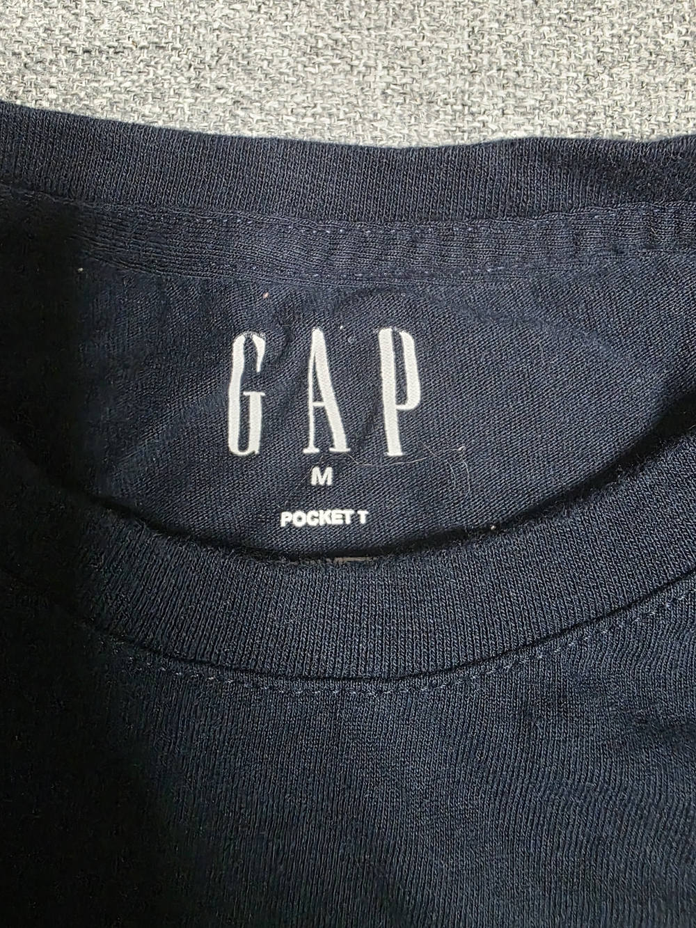 GAP Mens Classic Arch Logo Short Sleeve T-Shirt Navy Blue Size Medium M - Picture 3 of 4